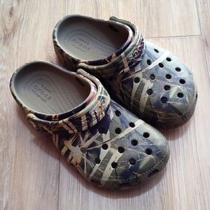 Camo Crocs size 11 kids